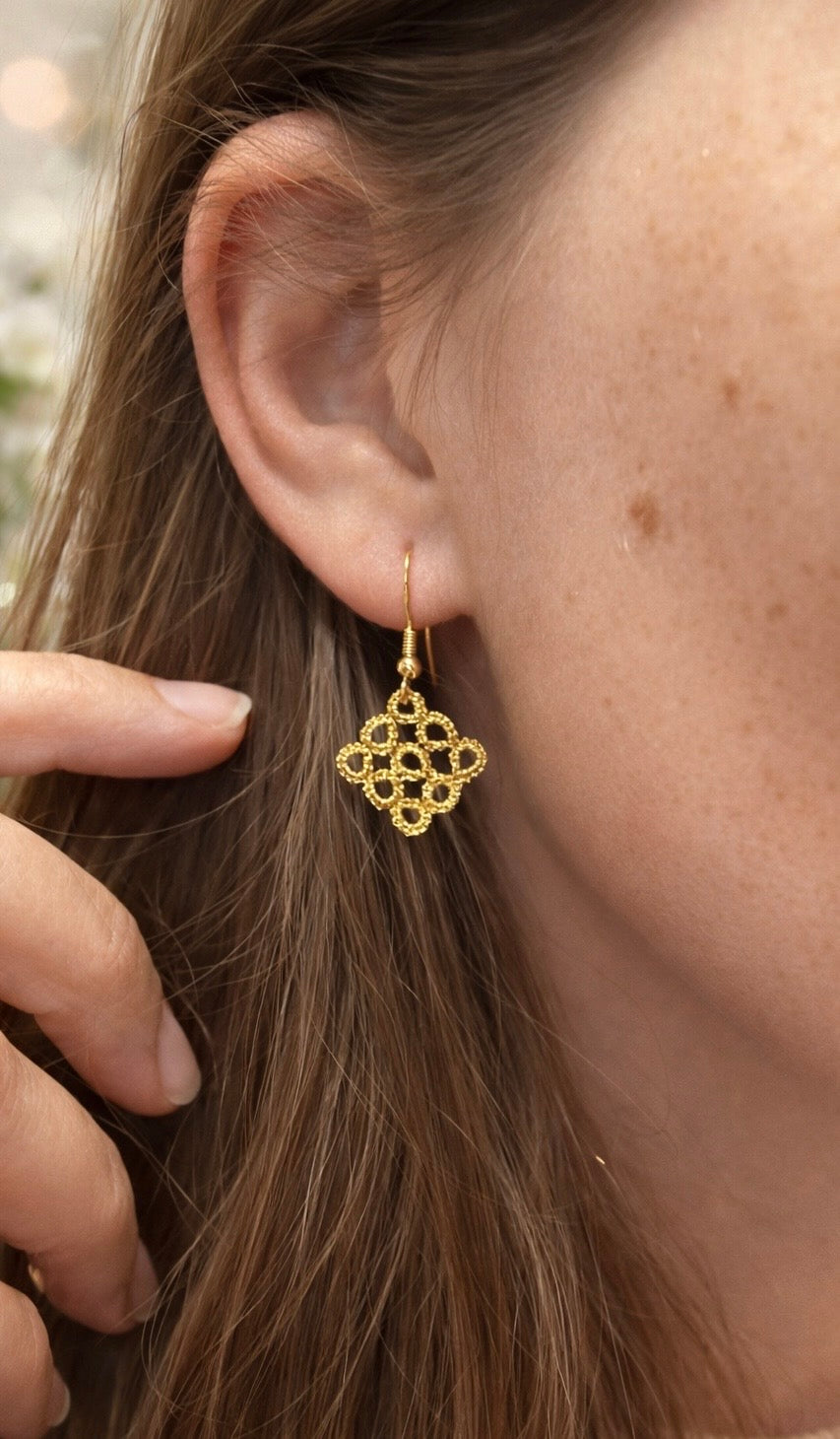 Besondere Ohrringe, Gold Ohrringe Damen, Ohrhänger Gold, Besonderer Schmuck, Geschenk Ideen für Mama, Geschenke für Mütter, Gold Ohrringe
